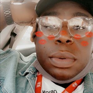 Meet your Posher, Stevie